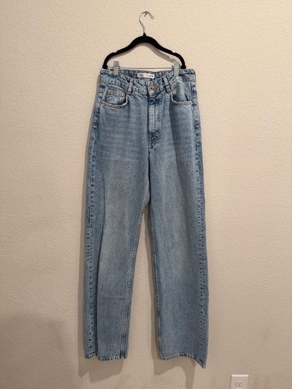 Zara Light Blue High-Rise Straight-Leg Jeans